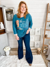 Load image into Gallery viewer, Blame It All On My Roots Top With Lace Detail Lightweight Top