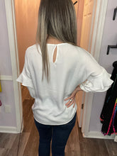 Load image into Gallery viewer, White Ruffled Long Sleeve Top
