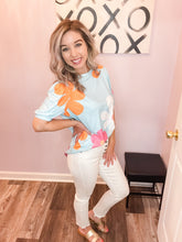 Load image into Gallery viewer, Sky Blue Flower Print Top (S-2XL)

