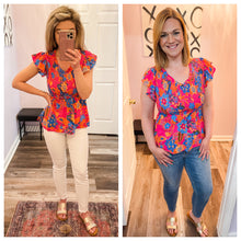 Load image into Gallery viewer, Leopard Side Slit Short Sleeve Top
