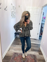 Load image into Gallery viewer, Black &amp; White Leopard Print Stretchy Waist Band Smocked Wrists Long Sleeve Top (Sizes: S-3XL)
