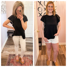 Load image into Gallery viewer, Black &amp; Ivory Flat Pom Pom Lining Top
