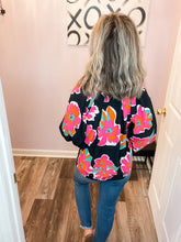 Load image into Gallery viewer, Black &amp; Colorful Floral Print Long Sleeve Top
