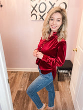 Load image into Gallery viewer, Dark Red Velvet Feeling Buttoned Long Sleeve Top
