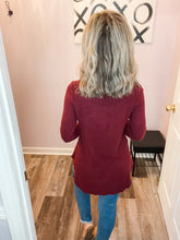Load image into Gallery viewer, Burgundy Long Sleeve Scoop Neck Sweater
