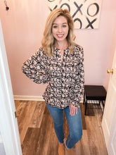 Load image into Gallery viewer, Black &amp; Neutral Floral Design Long Sleeve Top
