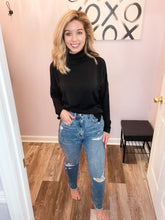 Load image into Gallery viewer, High Waist Distressed Jean With Frayed Bottoms
