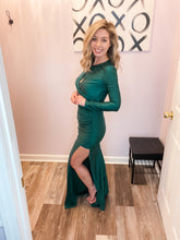 Load image into Gallery viewer, Hunter Green Long Sleeve Maxi Dress
