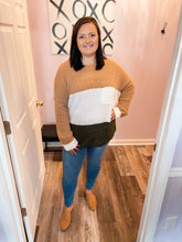 Load image into Gallery viewer, Plus Size Color Block Knit Sweater
