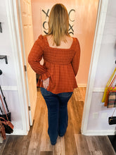 Load image into Gallery viewer, Plus Size Pumpkin Spice Swiss Dot Top (Sizes: 1XL-4XL)
