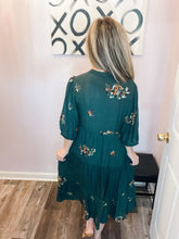 Load image into Gallery viewer, Hunter Green Embroidered Floral Paisley Midi Dress
