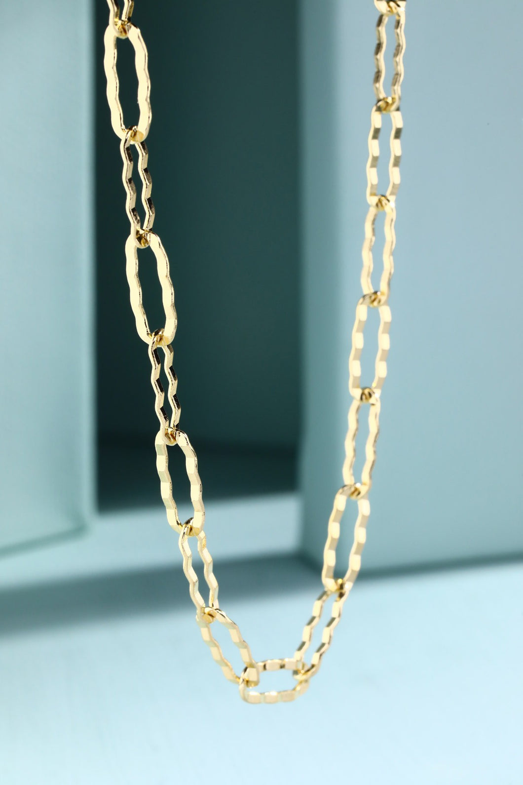 Wavy Link Necklace
