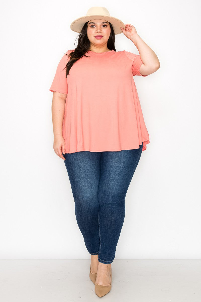 (Sizes: 3XL-5XL) Plus Size Coral Short Sleeve Top