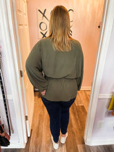 Load image into Gallery viewer, Plus Size Olive Stretchy Waist Band 3/4 Sleeve Top
