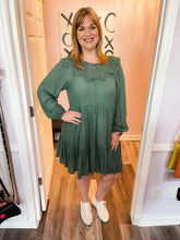 Load image into Gallery viewer, Plus Size Green Crochet Lace Neckline Tiered Long Sleeve Dress
