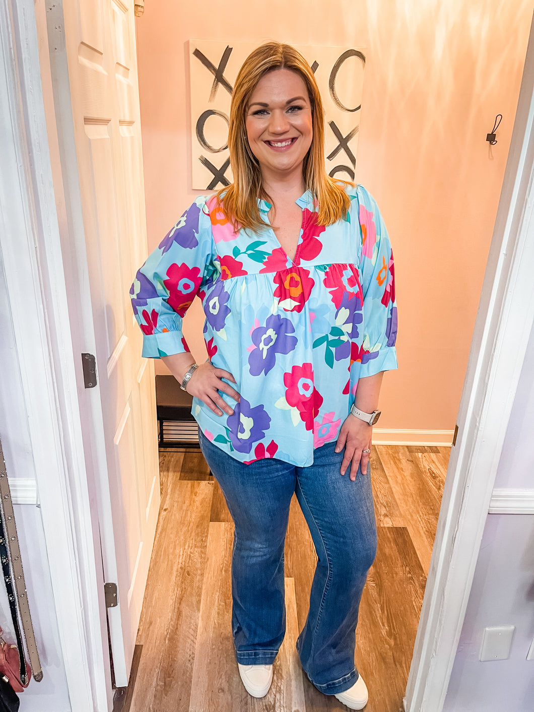 Plus Size Multi-Colored Mixed Floral Print Flutter Sleeve Top (Sizes: 1XL-4XL)
