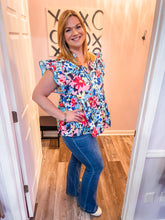 Load image into Gallery viewer, Plus Size Multi-Colored Mixed Floral Print Flutter Sleeve Top (Sizes: 1XL-4XL)
