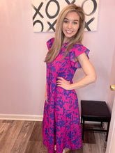 Load image into Gallery viewer, Pink &amp; Blue Floral Tiered Flutter Sleeve Maxi Dress
