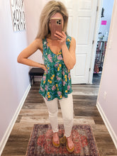 Load image into Gallery viewer, Green Floral &amp; Ruffled Top (Sizes: S-3XL)
