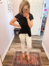 Load image into Gallery viewer, Black &amp; Ivory Flat Pom Pom Lining Top
