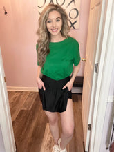 Load image into Gallery viewer, Black Side Pocket Athletic Skort
