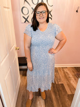 Load image into Gallery viewer, Light Blue Smocked Pebble Print Midi Dress
