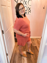 Load image into Gallery viewer, Plus Size Coral Rose Romper With Pockets
