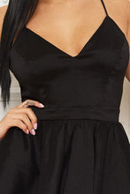 Load image into Gallery viewer, Black A Line Spaghetti Strap Lace Backing Dress (Sizes: XS-XL)
