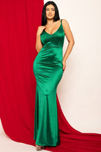 Load image into Gallery viewer, Emerald Green Satin Like V Neck Dress (XS-L)
