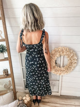 Load image into Gallery viewer, Black Floral Print Midi Dress
