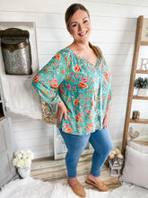 Load image into Gallery viewer, Plus Size Turquoise Floral And Paisley Print Top
