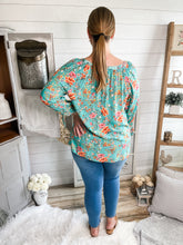 Load image into Gallery viewer, Plus Size Turquoise Floral And Paisley Print Top
