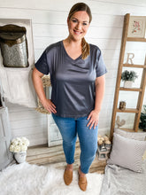 Load image into Gallery viewer, Silky Feeling Short Sleeve Top
