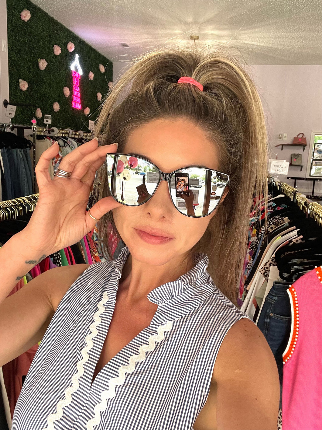 Large Cat Eye With Silver Mirror Lens