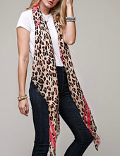 Load image into Gallery viewer, Fuchsia and Leopard Lightweight Scarf
