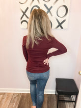 Load image into Gallery viewer, Garnet Snap Button Cardigan (Sizes: S-3XL)
