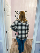 Load image into Gallery viewer, Plus Size Black &amp; Ivory Plaid Shacket
