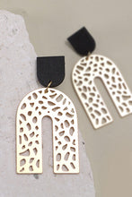 Load image into Gallery viewer, Black Wood &amp; Golden U Shaped Earrings
