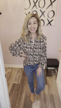 Load and play video in Gallery viewer, Black &amp; Neutral Floral Design Long Sleeve Top

