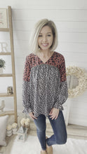 Load and play video in Gallery viewer, Multi Leopard Print Top With Rope Accent
