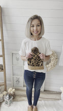 Load and play video in Gallery viewer, Brown Leopard Print Pom Pom Beanie
