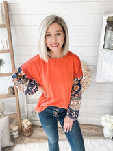 Load image into Gallery viewer, Floral Bubble Sleeve Top
