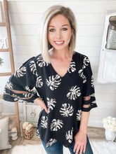 Load image into Gallery viewer, Palm Leaf Top With Mesh Sleeves
