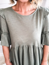 Load image into Gallery viewer, Textured Knit Ruffled Short Sleeve Top
