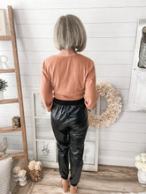 Load image into Gallery viewer, Ribbed Bubble Sleeve Crop Top
