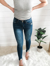 Load image into Gallery viewer, Dark Blue Wash High Rise Distressed Hem Skinny Jean
