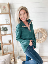 Load image into Gallery viewer, Green and Plaid Elbow Pad Quilted Pullover
