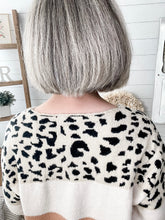 Load image into Gallery viewer, Leopard Colorblock Sweater
