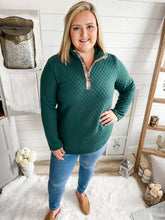 Load image into Gallery viewer, Green and Plaid Elbow Pad Quilted Pullover
