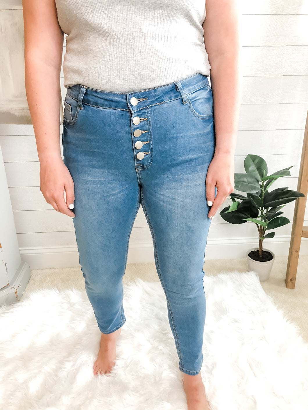 5 Button Down Mid Rise Jeans Plus size